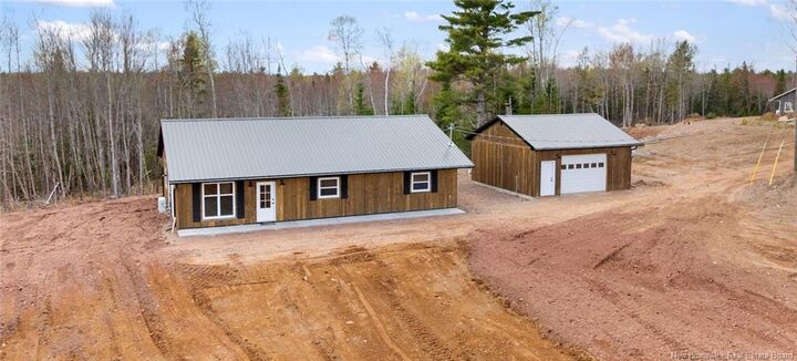 Property Photo:  350 Sunpoke Road  NB E3B 8W1 