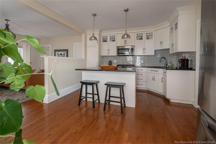 Property Photo:  66 Charlotte Street  NB E3B 1K9 