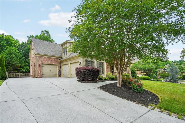 Property Photo: 2919 Hidden Falls Drive GA 30519