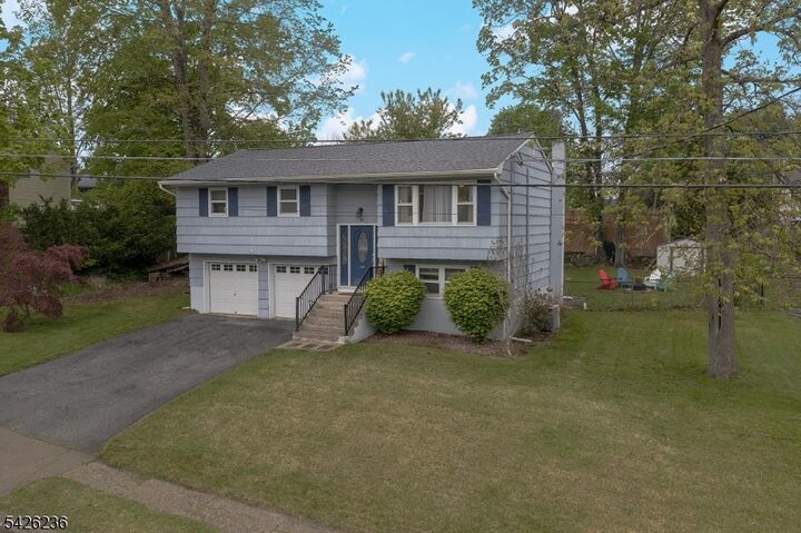 Property Photo:  10 Birch Dr  NJ 07860 
