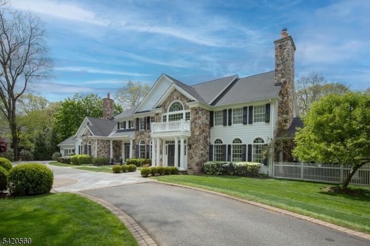 Property Photo:  9 Green Hill Rd  NJ 07930 