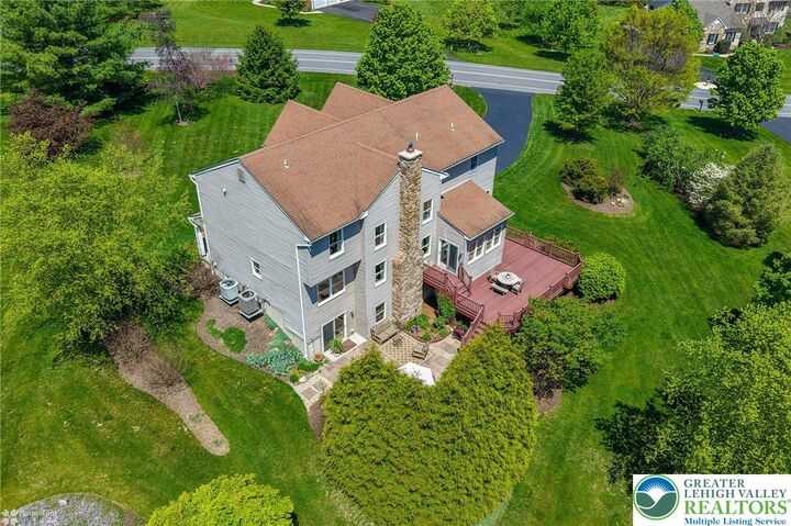 Property Photo:  154 Country Chase Drive  PA 18091 