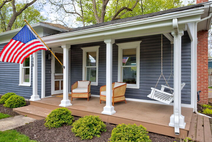 Property Photo: 118 S Spring Street MI 49406