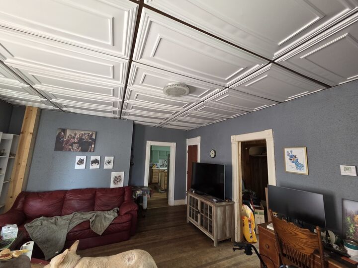 Property Photo: 335 6th Avenue N IA 52732