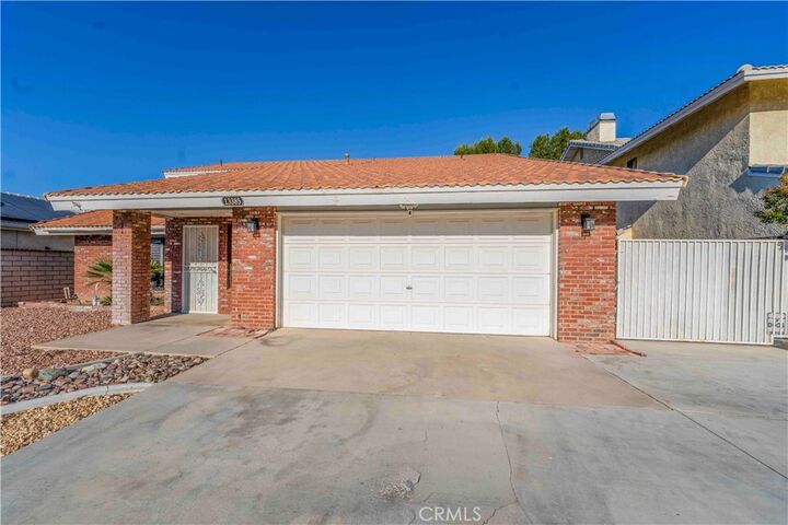 Property Photo:  13385 Alta Vista  CA 92395 
