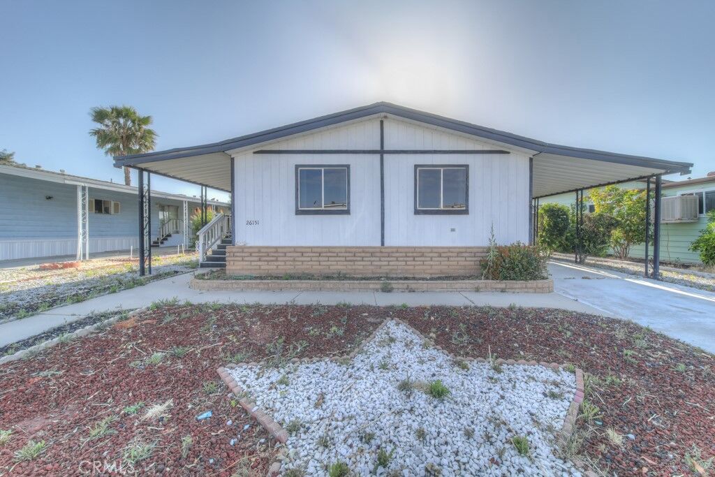 Property Photo:  26151 Kentia Palm Drive  CA 92548 