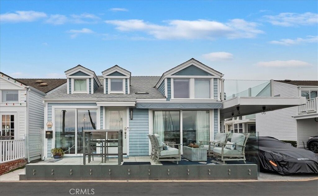 Property Photo:  58 Beach  CA 92663 
