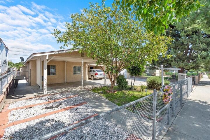 Property Photo:  828 Virginia Avenue  CA 91764 