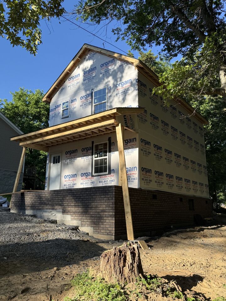 Property Photo:  1640 Evans Rd  TN 37042 