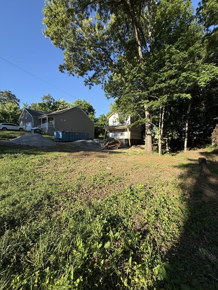 Property Photo: 1640 Evans Rd TN 37042