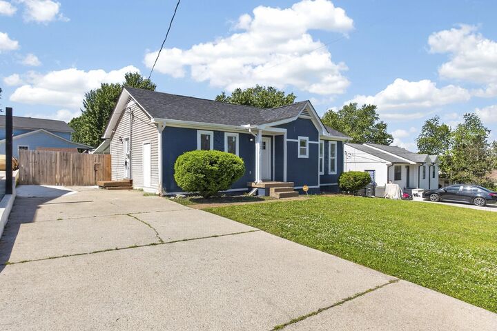 Property Photo:  3153 Towne Village Rd  TN 37013 