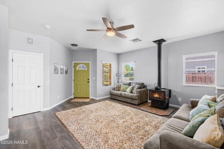 Property Photo: 4471 Deer Springs Drive AZ 86015