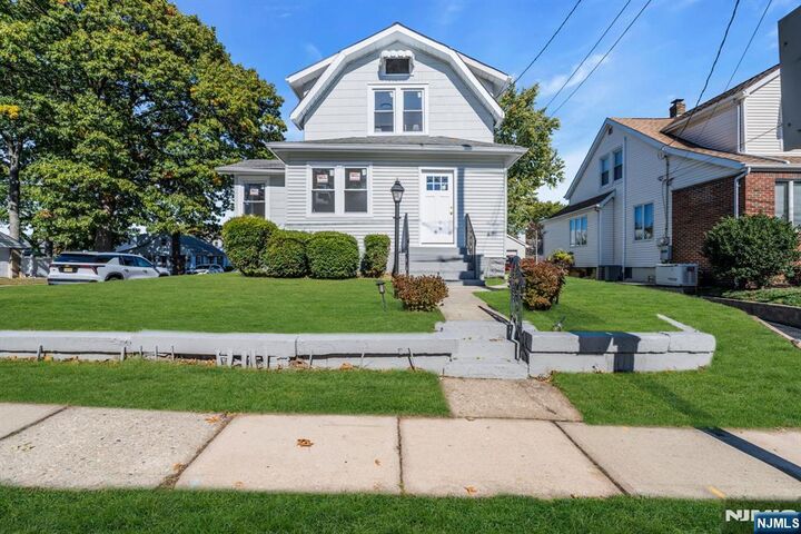 Property Photo:  288 Harrison Street  NJ 07110 