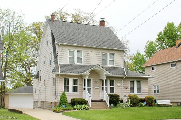 Property Photo:  323 S Hazelwood Avenue  OH 44509 