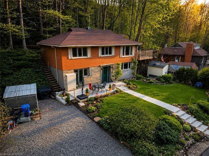 Property Photo:  1343 Hidden Valley Road  ON L7P 0T5 