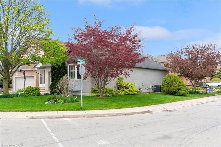 Property Photo:  50 Spadara Drive  ON L9B 2K3 