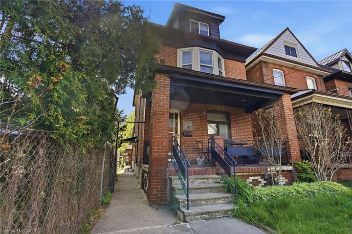Property Photo:  40 Garfield Avenue N Lower  ON L8M 2R6 