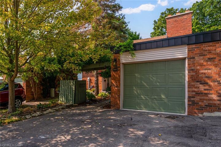 Property Photo:  1560 Kerns Road 5  ON L7P 3A7 