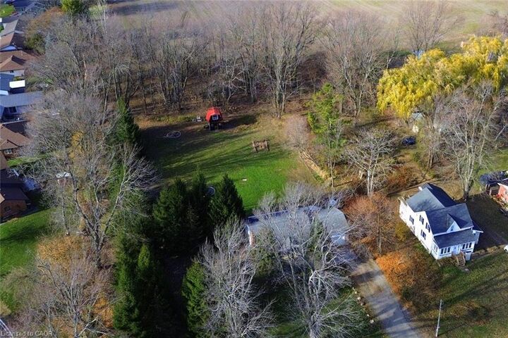 Property Photo:  104 Diltz Road  ON N1A 2V5 