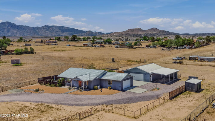 Property Photo:  730 S Firesky Lane  AZ 86323 