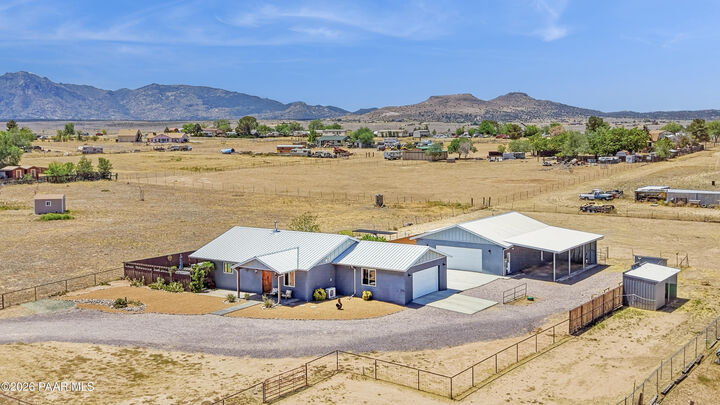 Property Photo:  730 S Firesky Lane  AZ 86323 