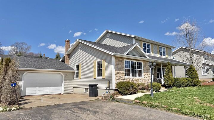 Property Photo: 6 Ash Drive PE C1A 9C4
