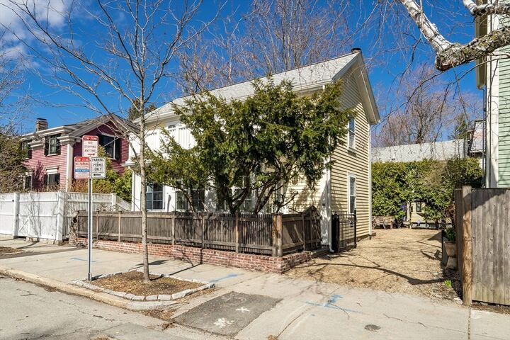 Property Photo:  239 Mt Auburn Street  MA 02138 