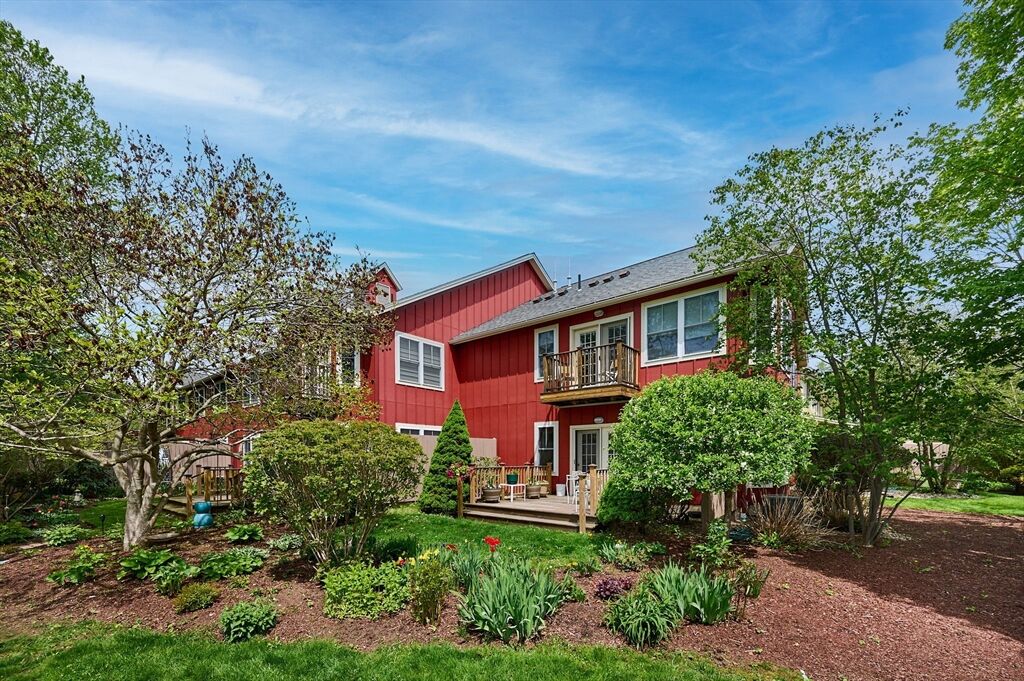 Property Photo:  20 Myers Farm Ln 20  MA 01301 