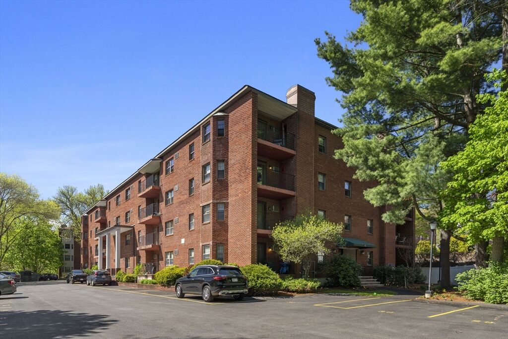 Property Photo:  16 Winter Street 23C  MA 02451 