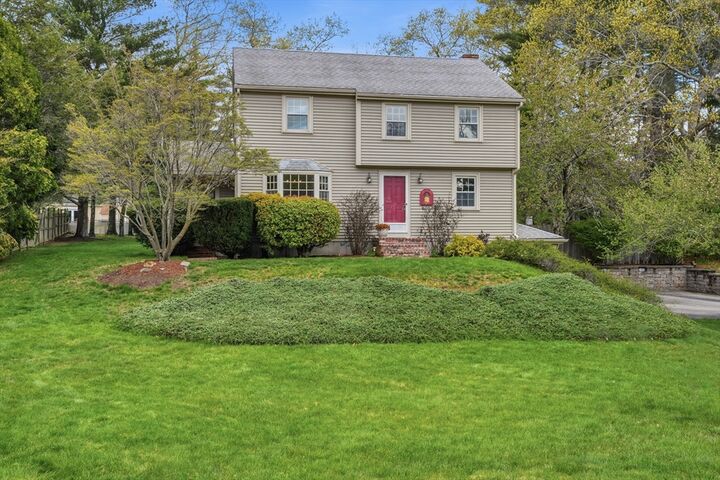 Property Photo:  10 Amy Ln  MA 02360 