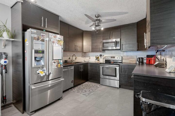 Property Photo:  6503 Ranchview Drive NW 28  AB T3G 1P2 