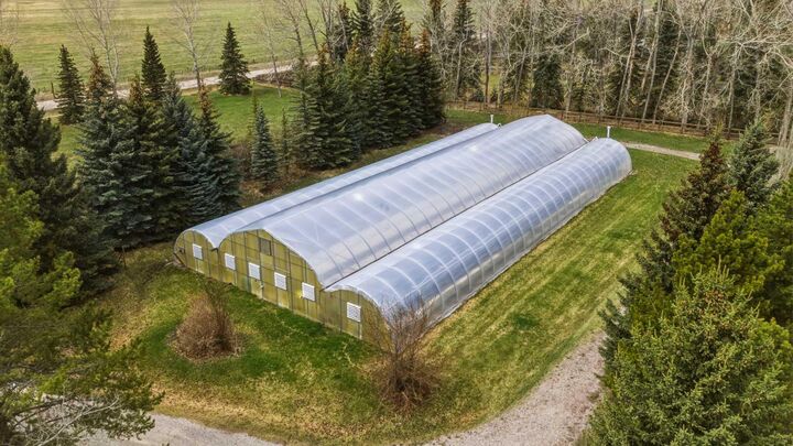 Property Photo:  240074 Range Road 32  AB T3Z 1M3 