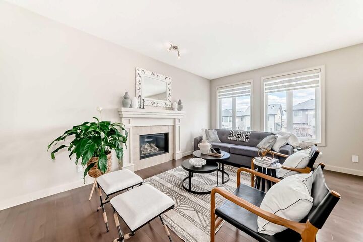 Property Photo:  70 Sage Berry Way NW  AB T3K 0K9 