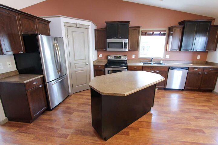 Property Photo:  11046 66 Avenue  AB T8W 2Y8 