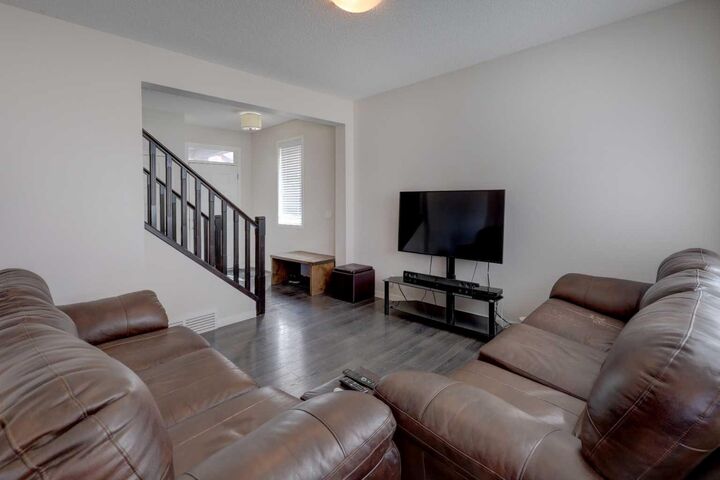 Property Photo:  16 Fireside Place  AB T4C 0R2 