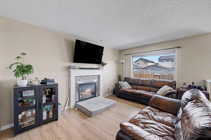 Property Photo:  260 Covebrook Place NE  AB T3K 0C8 