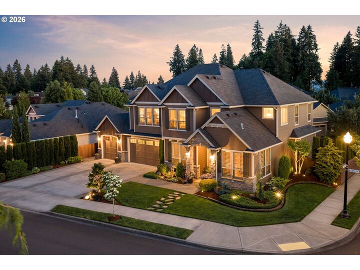 Property Photo:  10406 NW 32nd Dr  WA 98685 