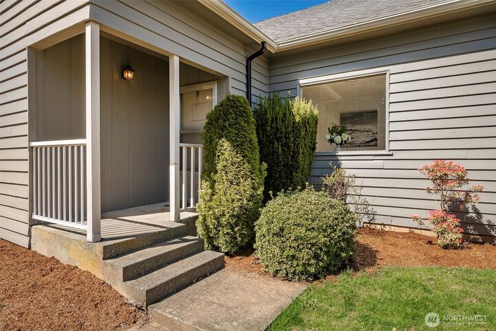Property Photo: 215 E Front Street WA 98264