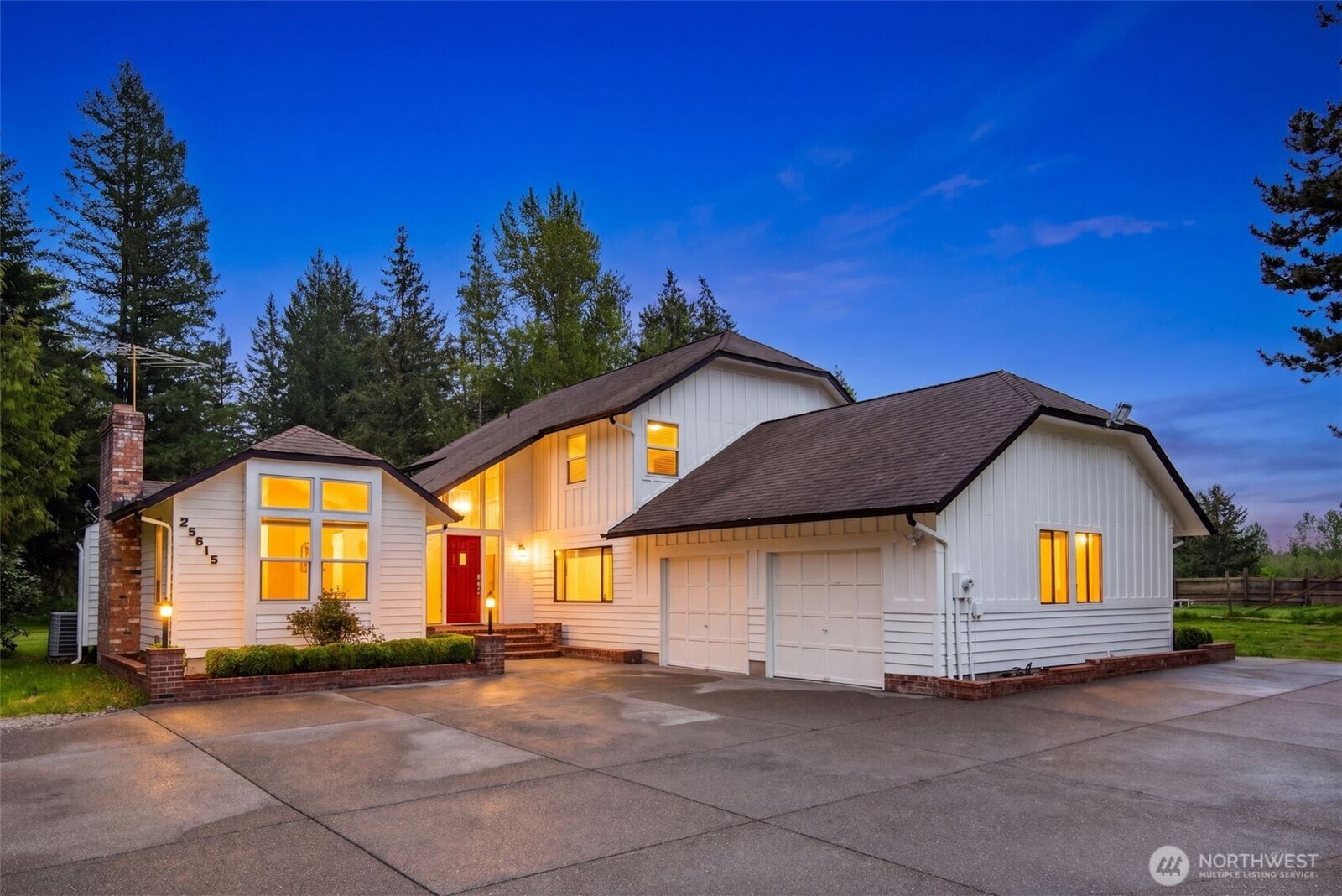 Property Photo:  25919  Orting Kapowsin Highway E  WA 98338 