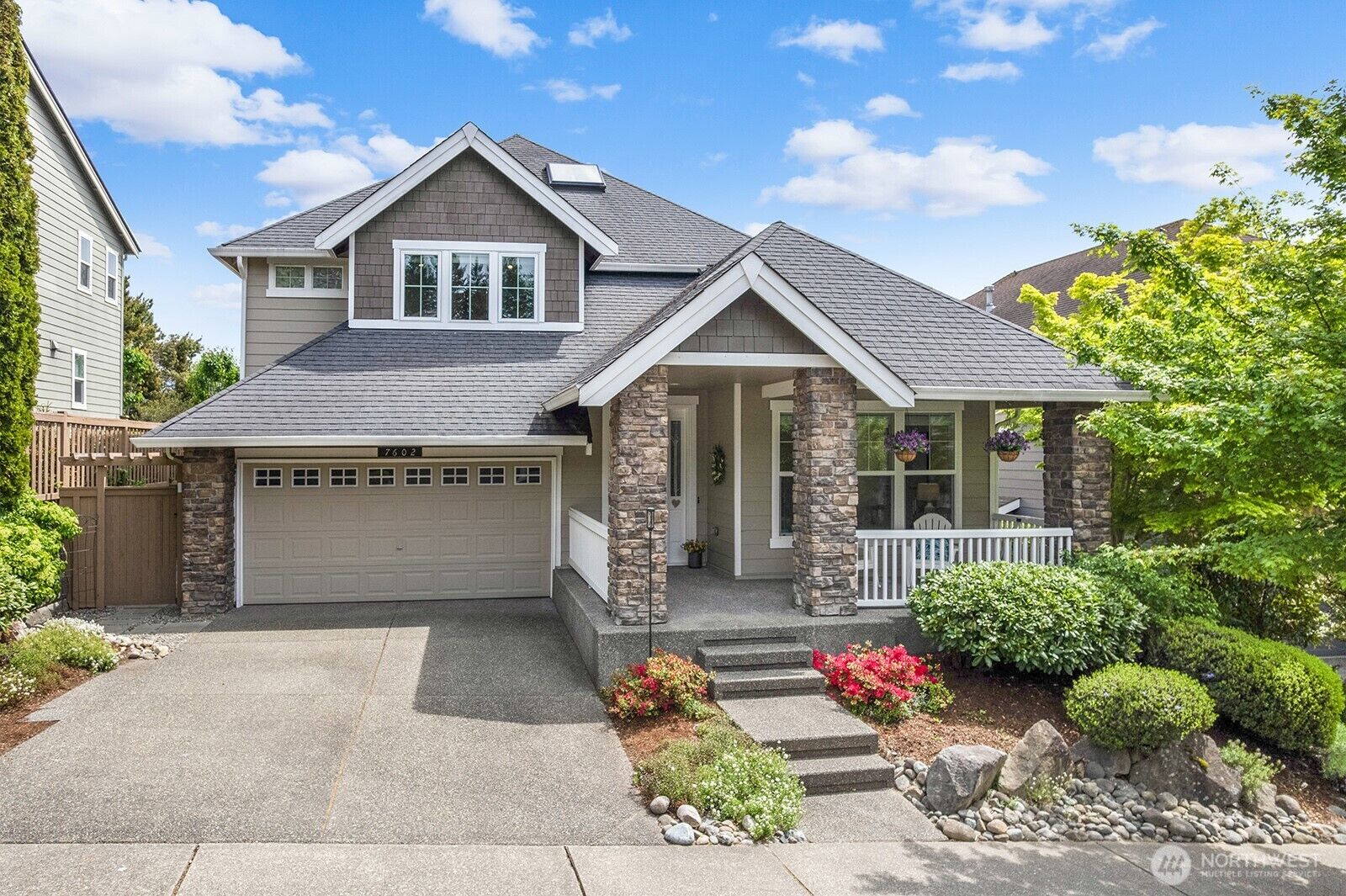 Property Photo:  7602  Huckleberry Way SE  WA 98065 