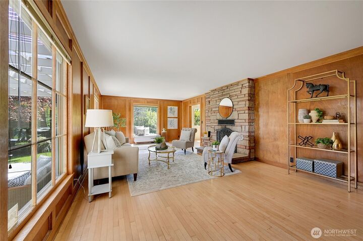 Property Photo:  1635  Madison  WA 98368 