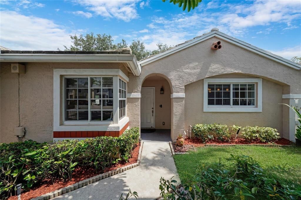Property Photo:  9800 NW 9th Court  FL 33324 