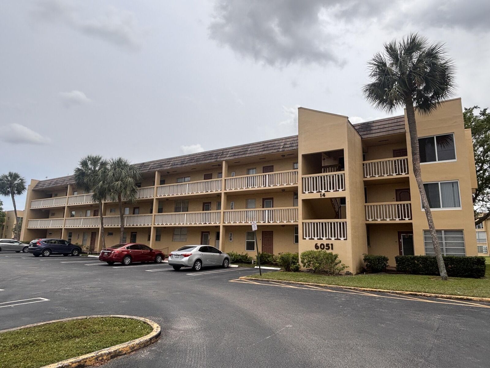 Property Photo:  6051 NW 61st Avenue 103  FL 33319 