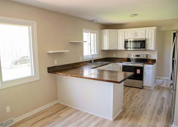 Property Photo: 1300 River Avenue WI 54848