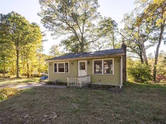 Property Photo:  106 Echo Road  RI 02814 