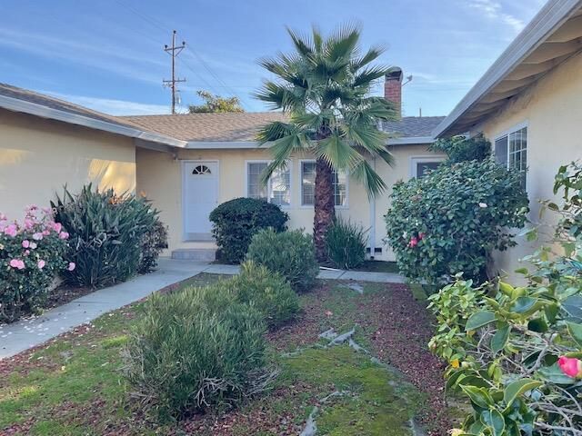 Property Photo:  22426 McClellan Road  CA 95014 