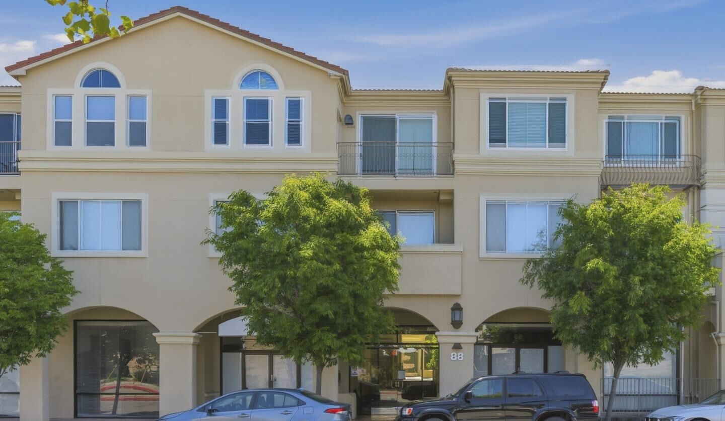 Property Photo:  88 17th Avenue 109  CA 94402 