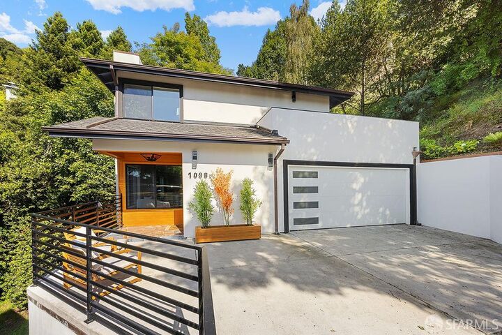 Property Photo:  1098 Siler Place  CA 94705 