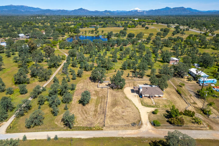 Property Photo:  2362 Old Alturas Road  CA 96003 