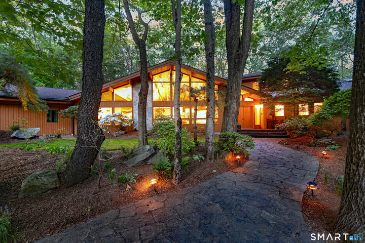 Property Photo:  961 Green Circle  CT 06477 
